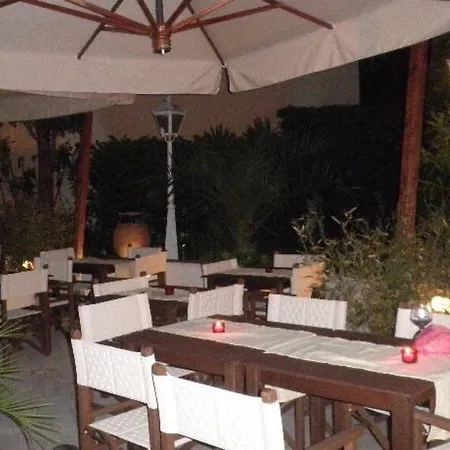 Hotel Restaurant De La 3*